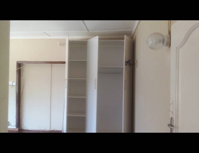 1 bed property to rent in KENSINGTON